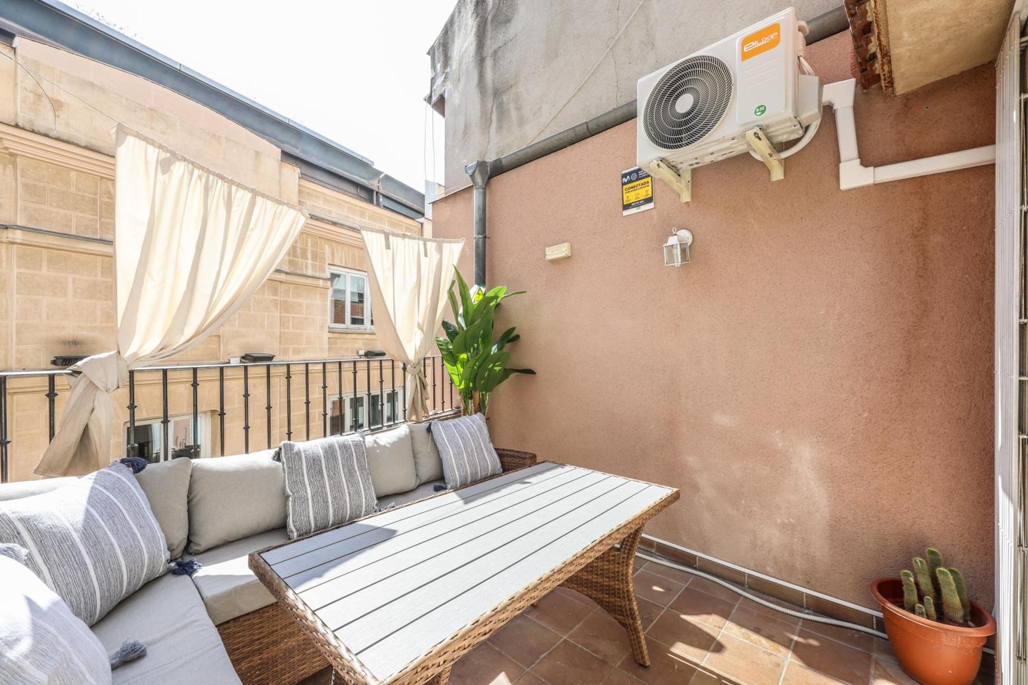 Top Gran Via Houses Madryt Zewnętrze zdjęcie